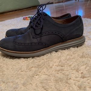 Cole haan dress shoes retailed at 140